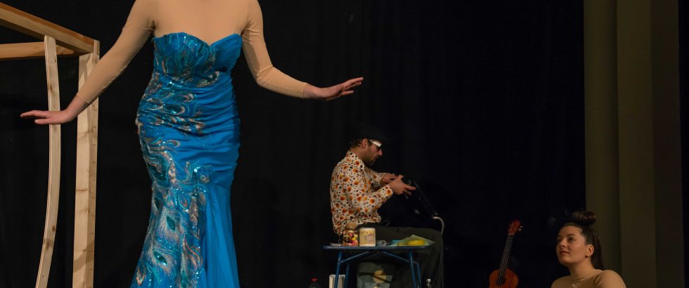 Der Skrupel und das Mehr 17 ©HelmutBär Der Skrupel und das Mehr 17 ©HelmutBär