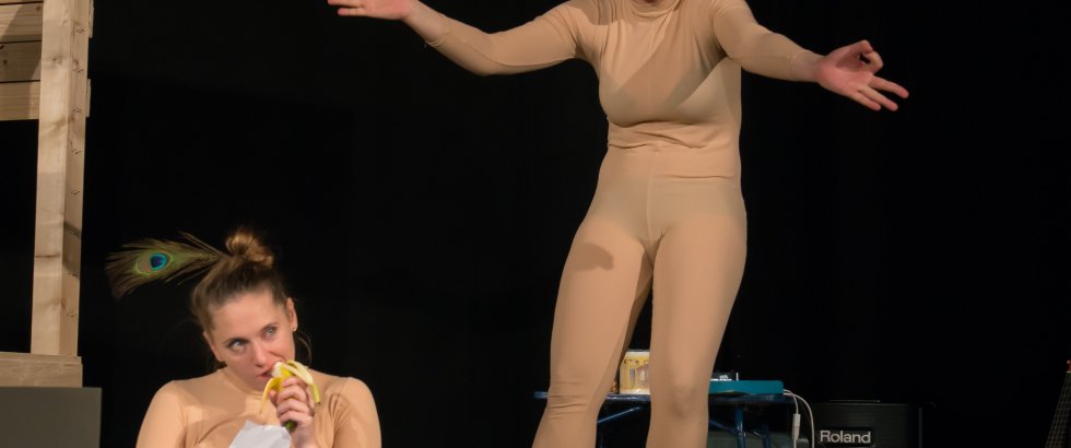 Der Skrupel und das Mehr 25 ©HelmutBär Der Skrupel und das Mehr 25 ©HelmutBär