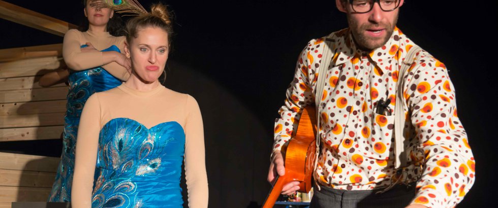 Der Skrupel und das Mehr 26 ©HelmutBär Der Skrupel und das Mehr 26 ©HelmutBär